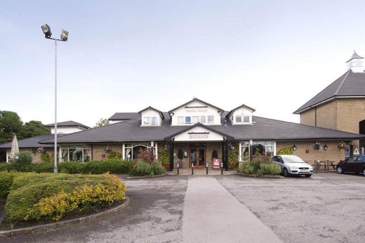Premier Inn Leeds / Bradford Airport Buitenkant foto